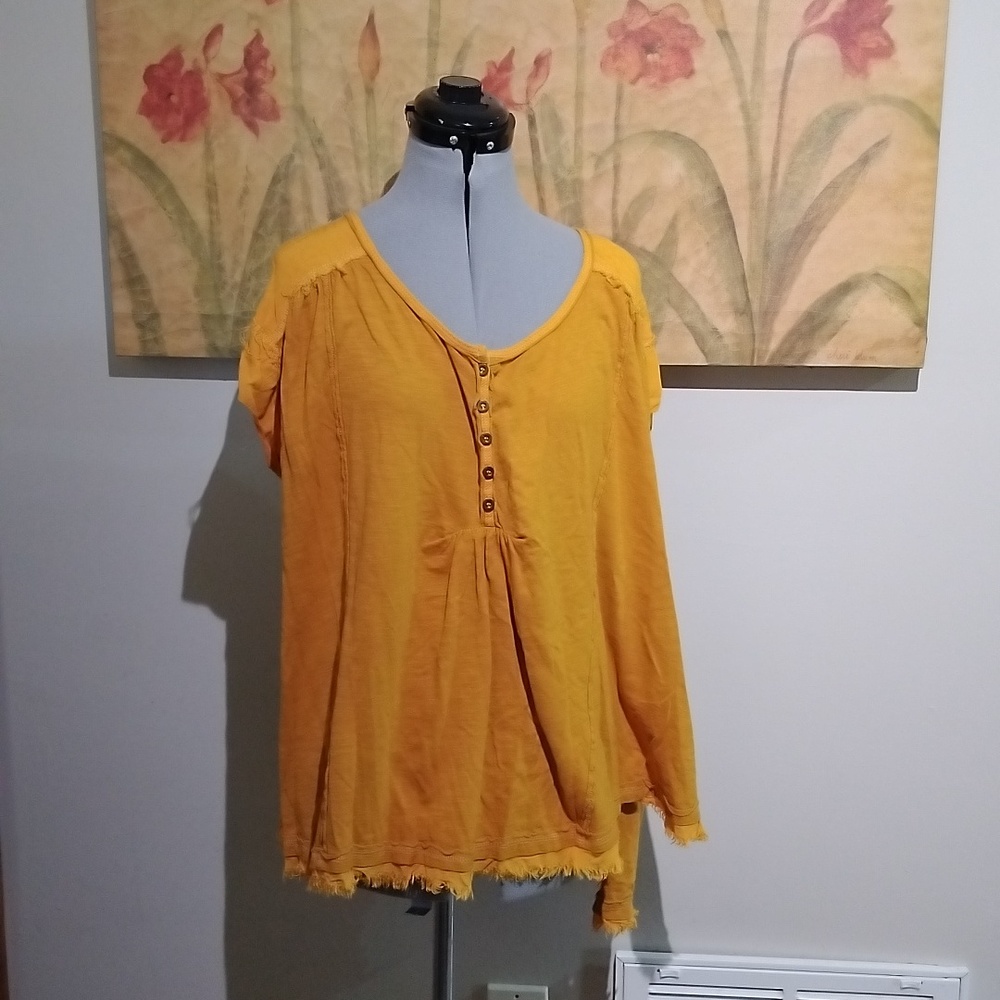 Mittoshop sunflower oversized top. Side Large